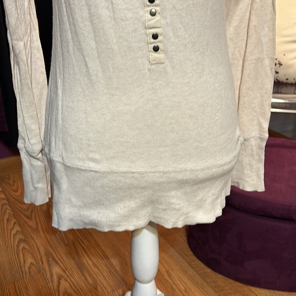 Roxy lightweight sweater top, sz M, ivory - Picture 3 of 8